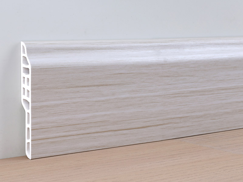 Плинтус из ягненка из ПВХ 80*14 мм
