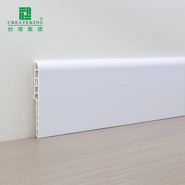 Высокий плинтус SPC 100*13 мм