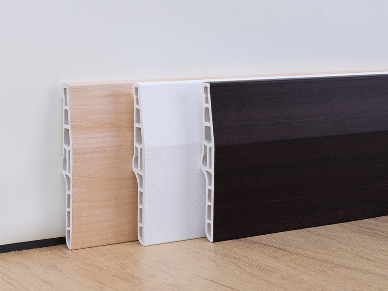 Полый плинтус из ПВХ с фаской 100*15 мм