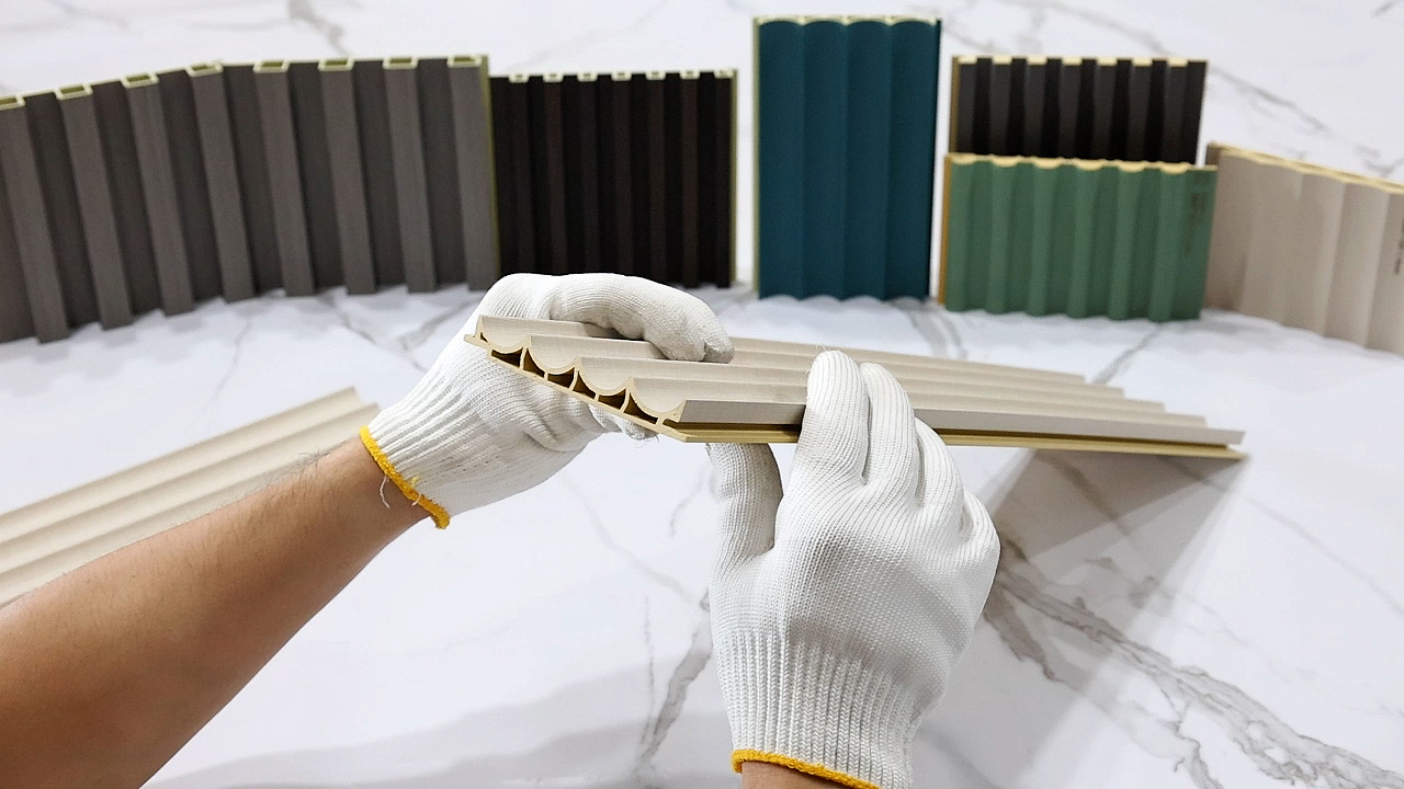 Стеновая панель из ПВХ с внутренней дугой 110*15 мм (GS110-4B)