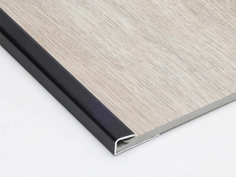 Алюминиевая переходная полоса для пола с квадратной крышкой