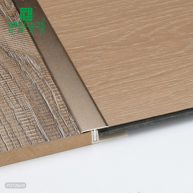 Переходная полоса для пола из алюминиевого Т-образного профиля 10,9x20 мм